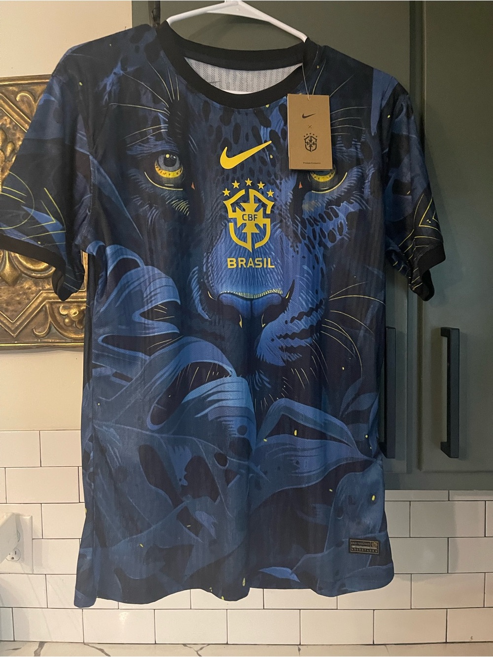 Men’s Brazil Soccer Jersey Size M.